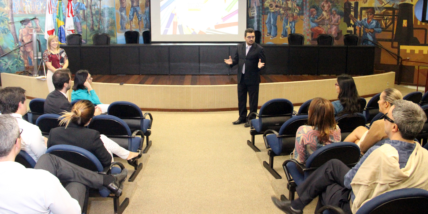 O projeto foi apresentado no auditório Vivaldi Moreira (Foto: Fred La Rocca)